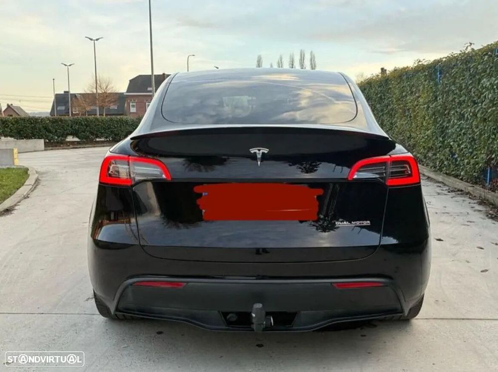 Tesla Model Y Performance Dual Motor AWD - 7