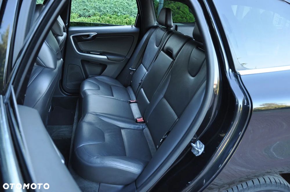 Volvo XC 60 D4 Summum - 26