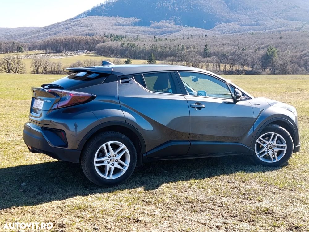 Toyota C-HR Lounge - 13