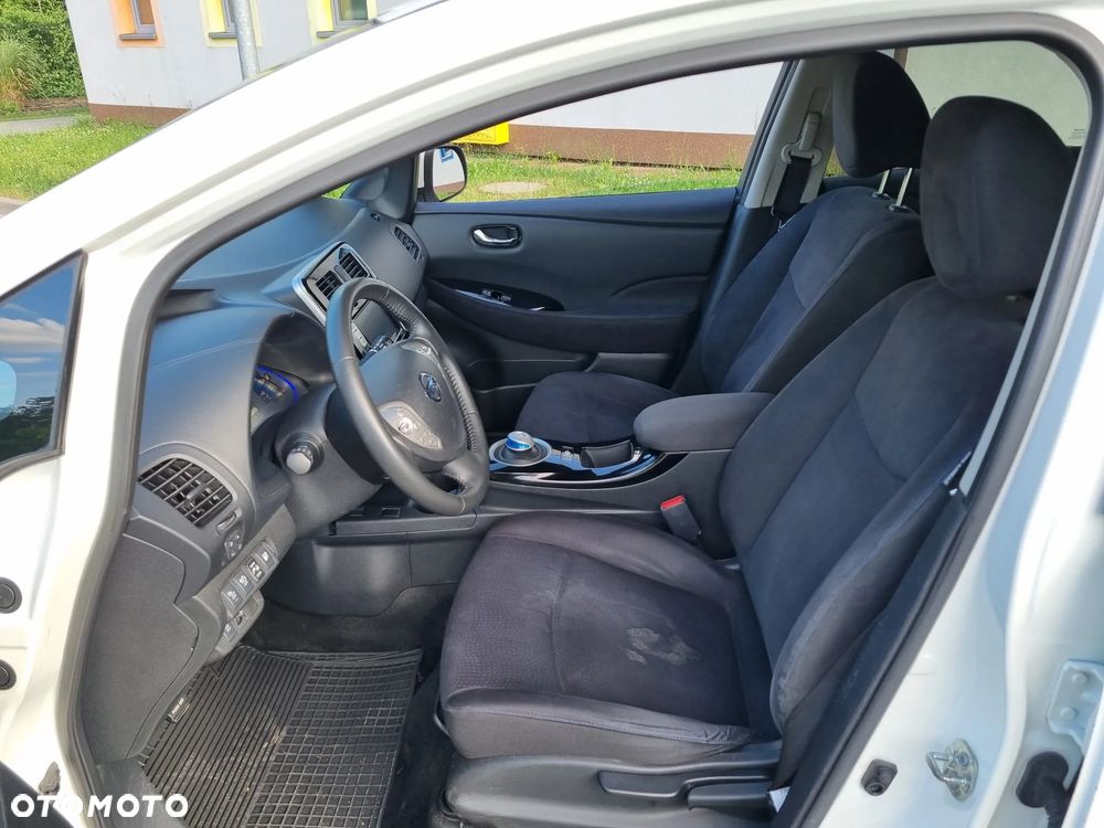 Nissan Leaf 30 kWh (mit Batterie) Acenta - 19