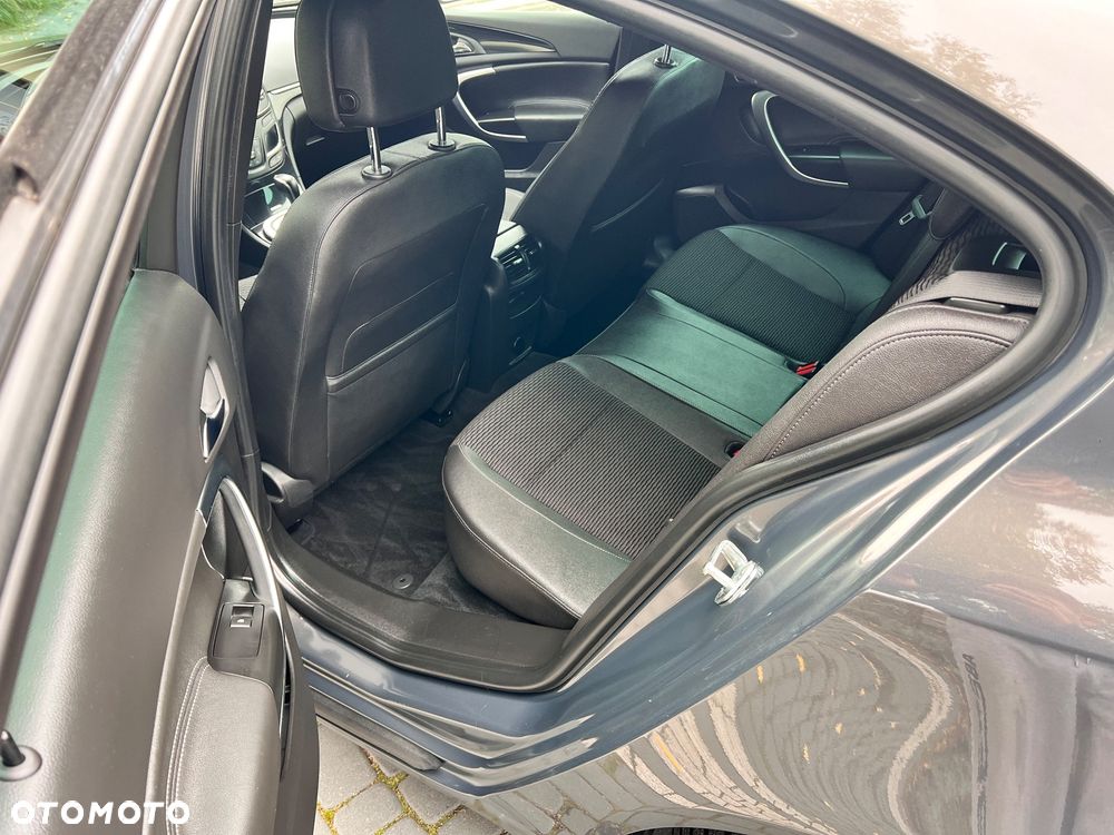 Opel Insignia 1.6 SIDI Turbo Business Edition - 21