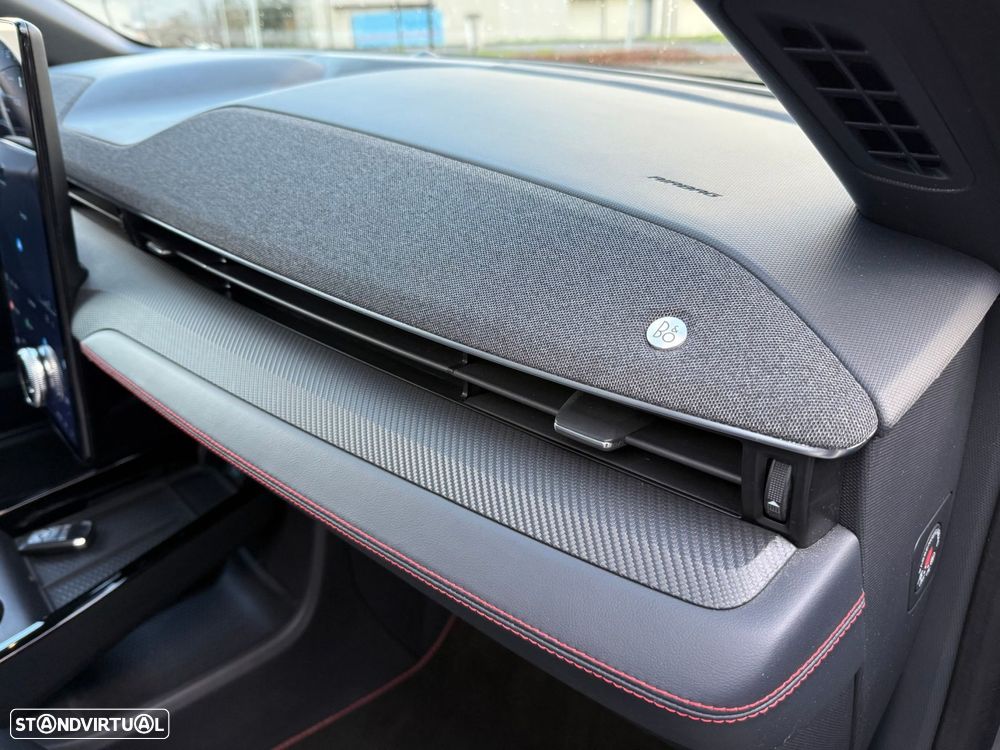 Ford Mustang Mach-E AWD PREMIUM - 26