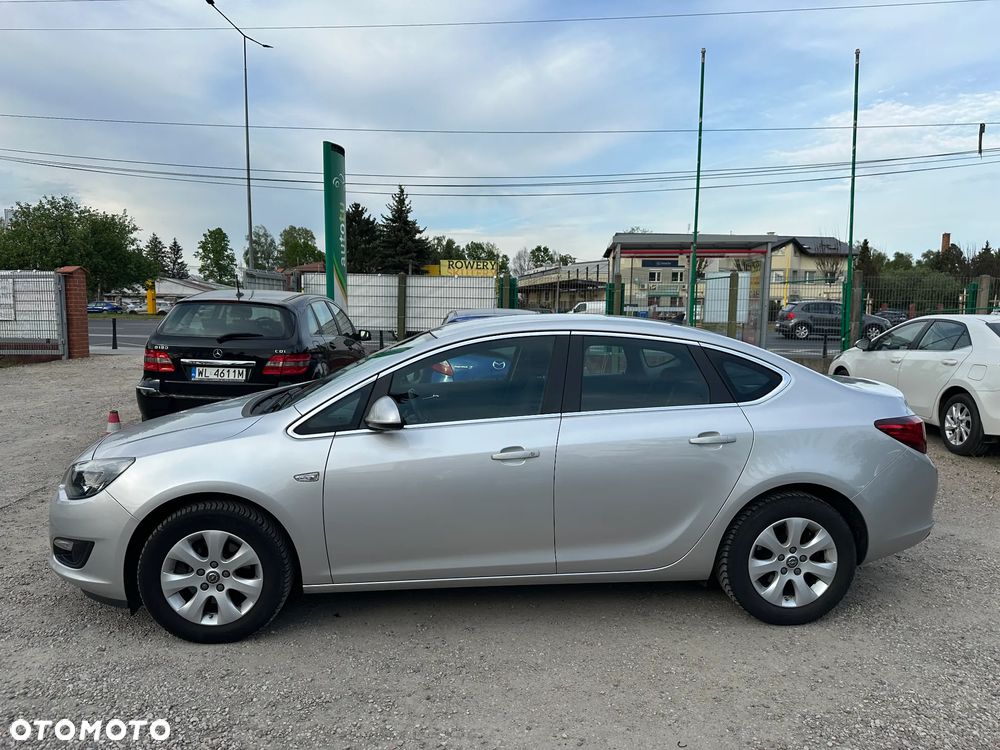 Opel Astra - 6