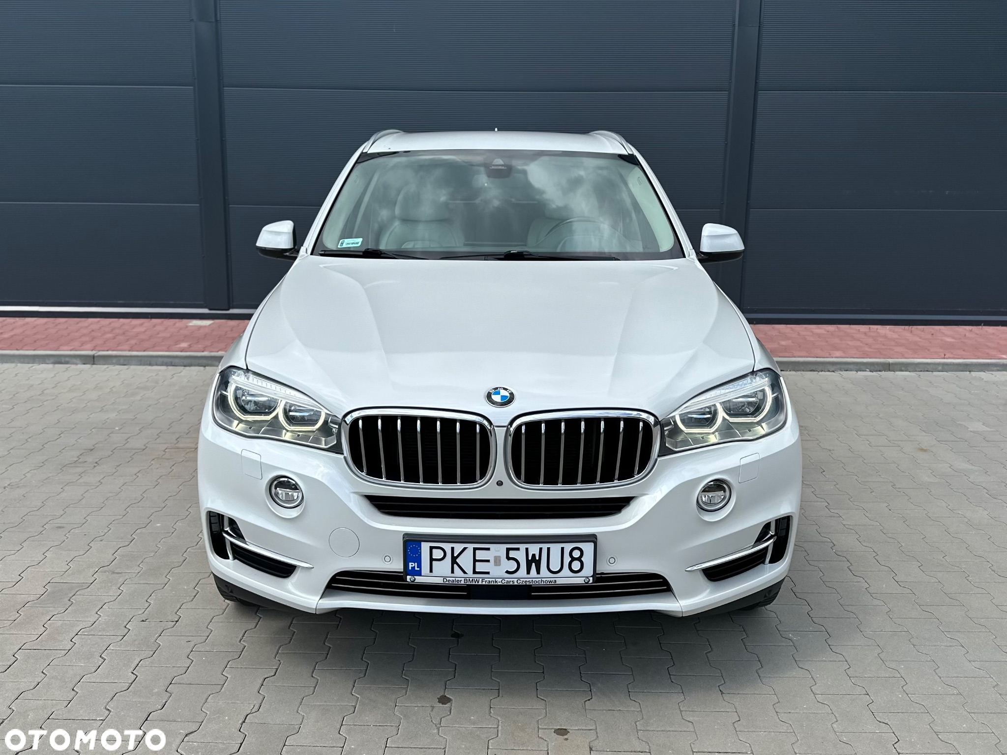 BMW X5 xDrive35i - 8