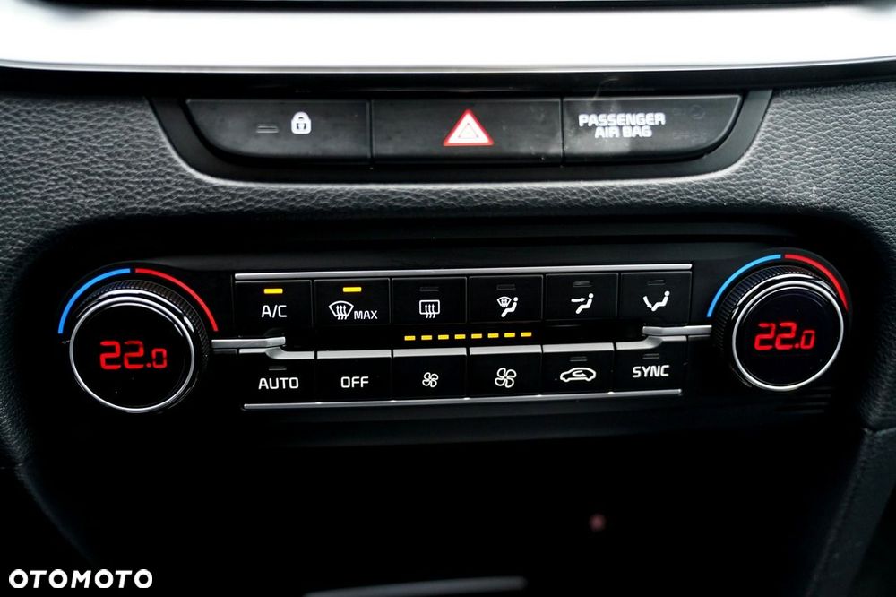 Kia XCeed - 24