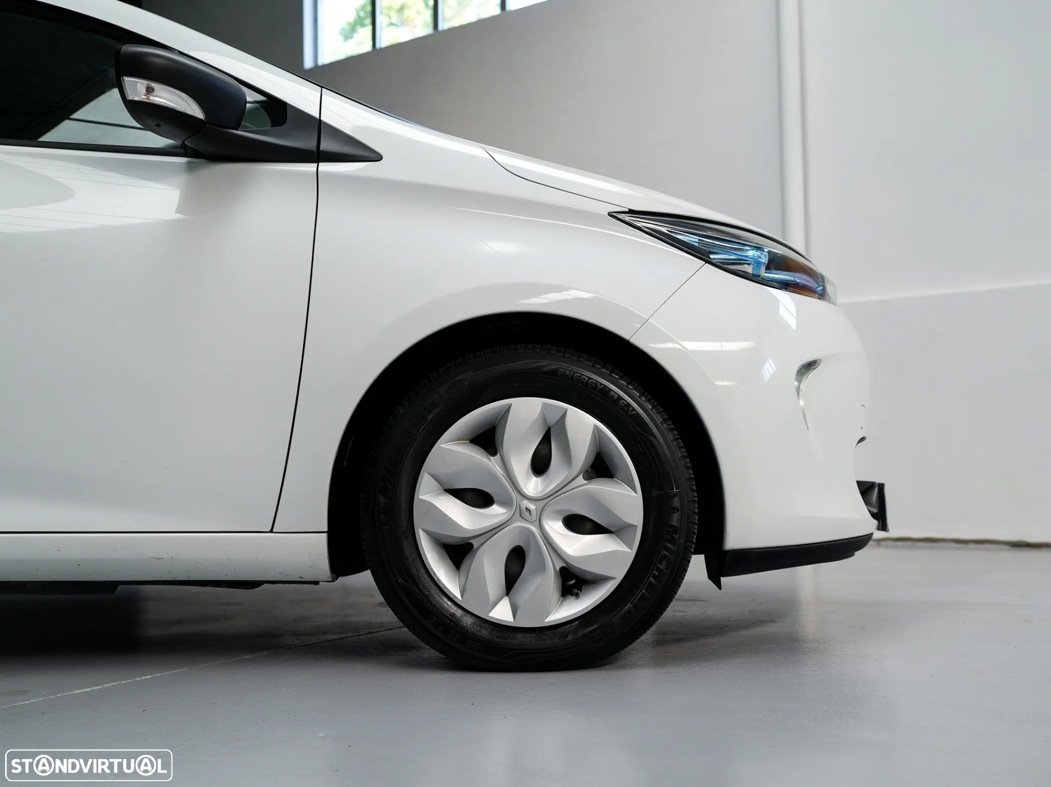 Renault Zoe (c/ Bateria) Life 40 Q90 - 8