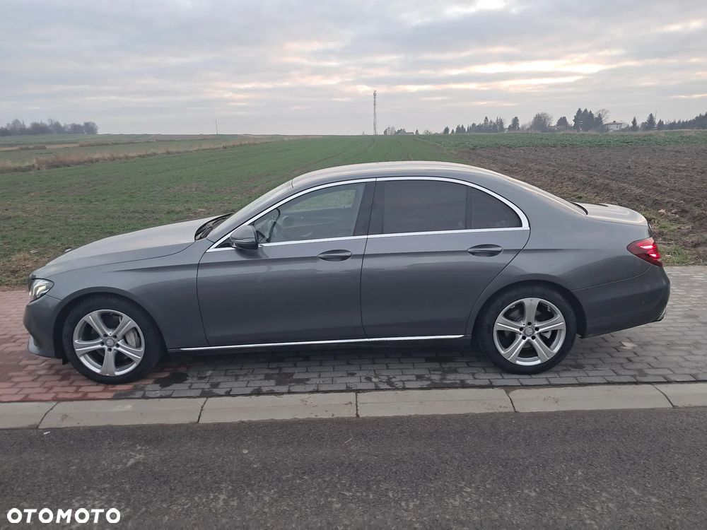 Mercedes-Benz Klasa E 200 9G-TRONIC - 12