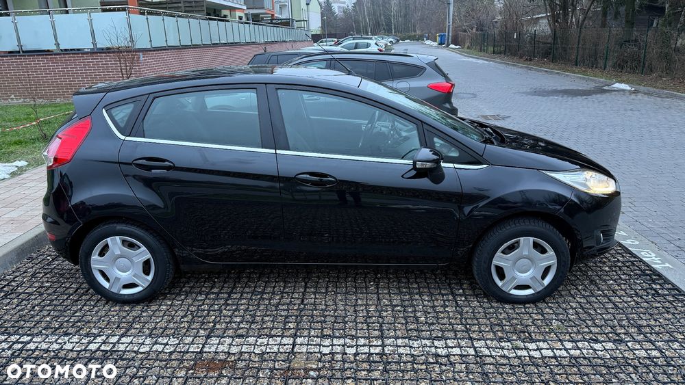 Ford Fiesta 1.25 Titanium EU5 - 10