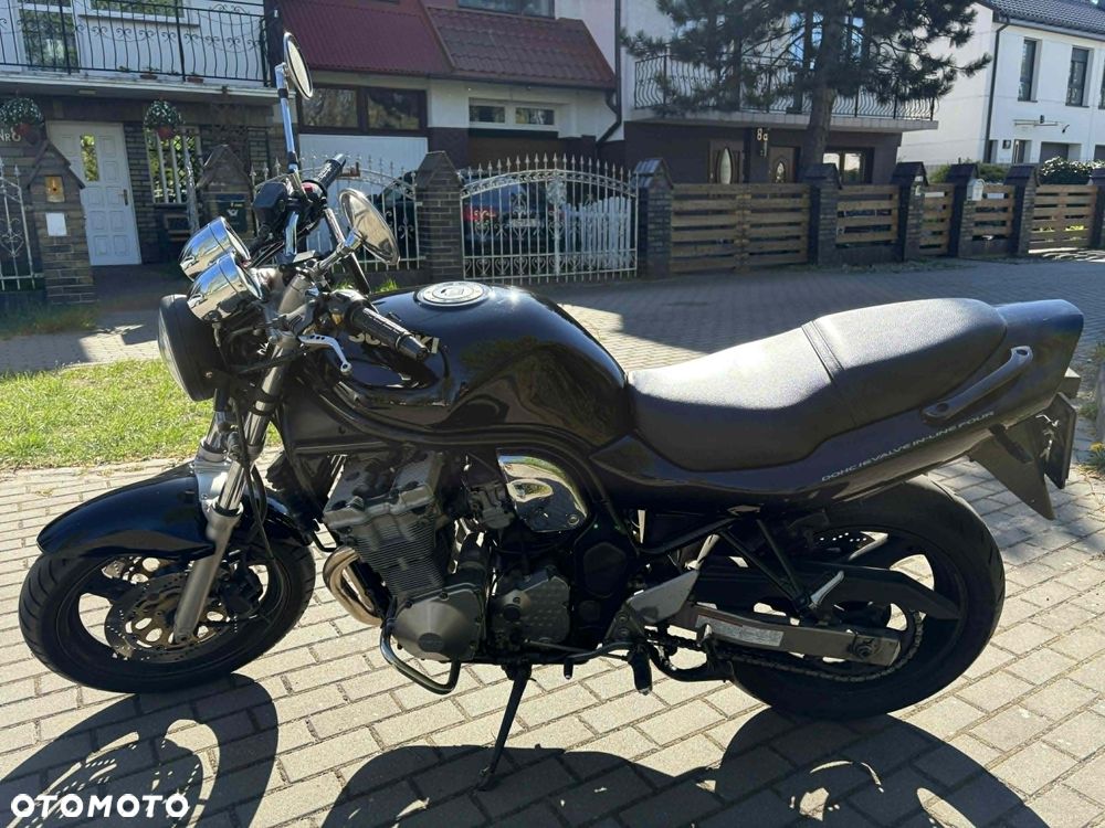 Suzuki Bandit - 2