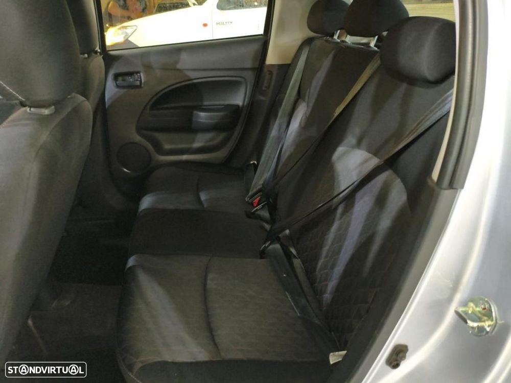 Mitsubishi Space Star 1.2 Intense - 6