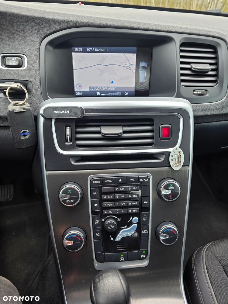 Volvo V60 D2 Edition Pro - 9