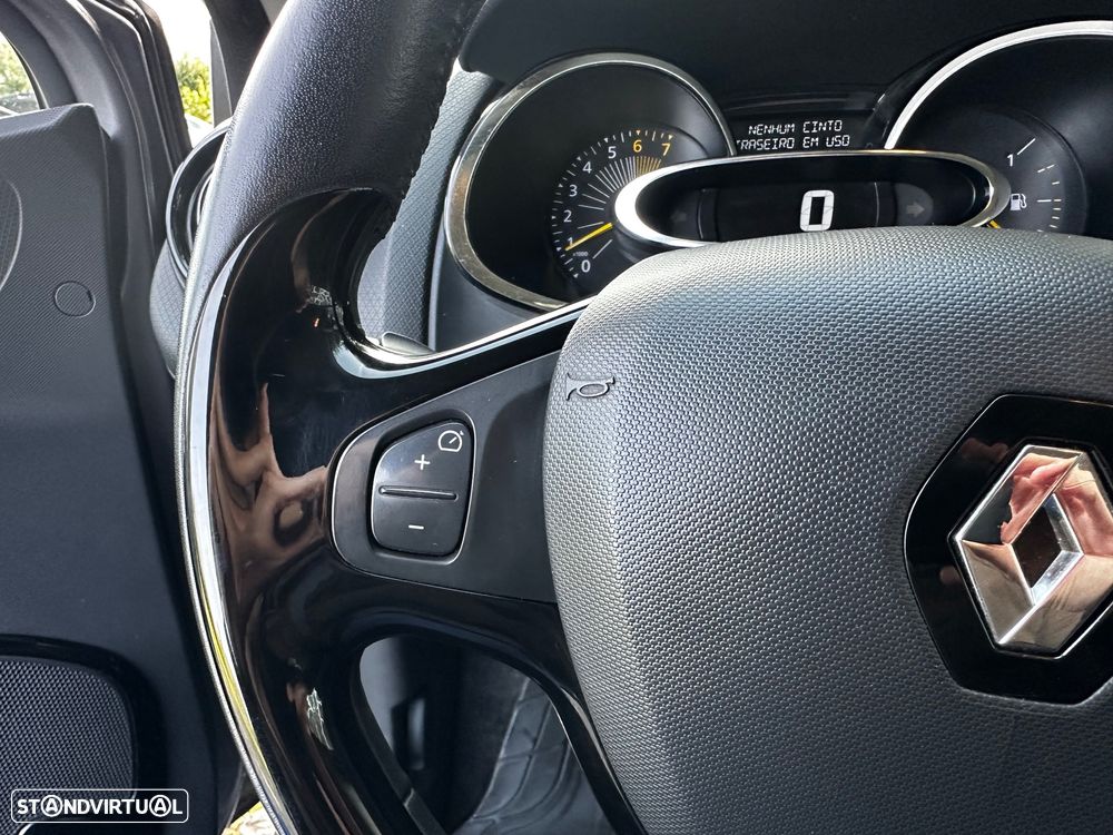 Renault Clio 0.9 TCE Luxe - 39