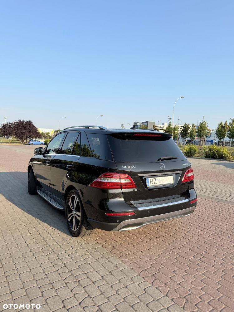 Mercedes-Benz ML 350 BlueTEC 4-Matic - 8