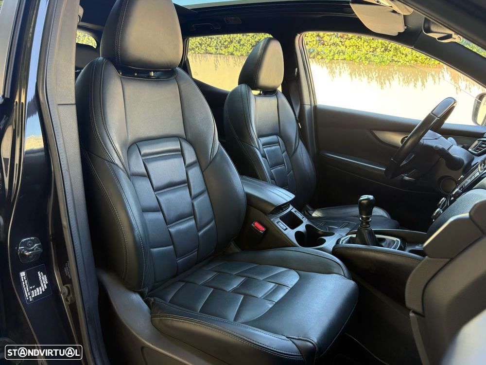 Nissan Qashqai 1.2 DIG-T Tekna Premium Pele Preta - 27