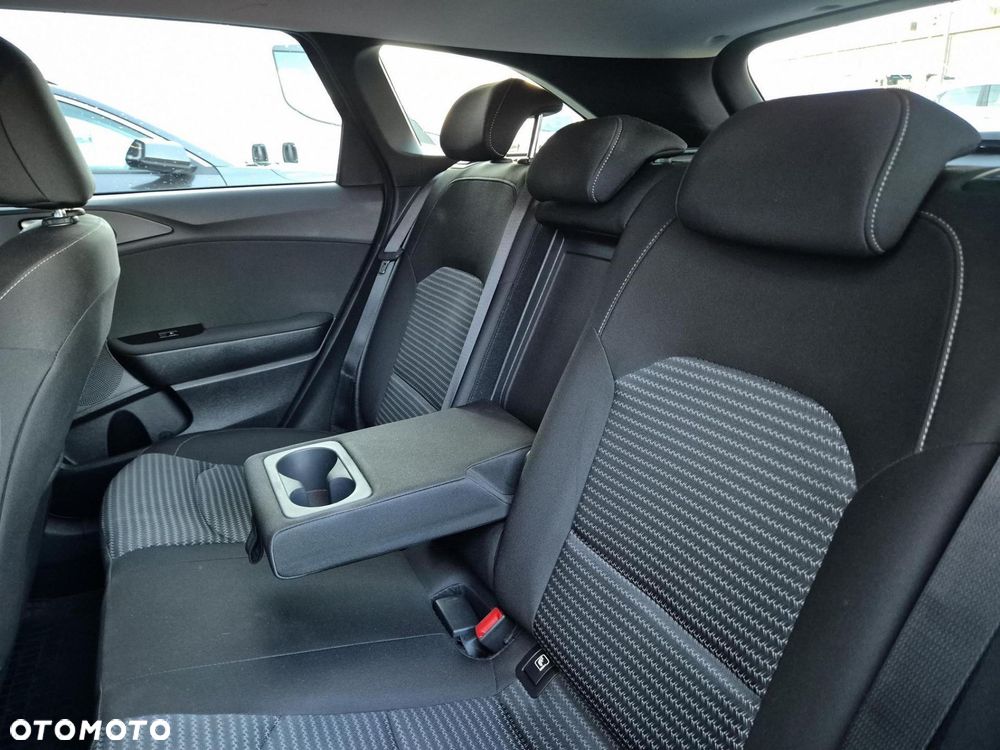 Kia Ceed 1.5 T-GDI M - 17