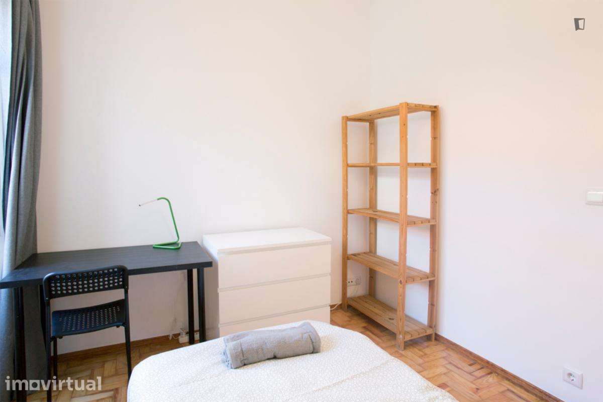 Quarto - localizado em Picoas Lisbon - Grande imagem: 4/13