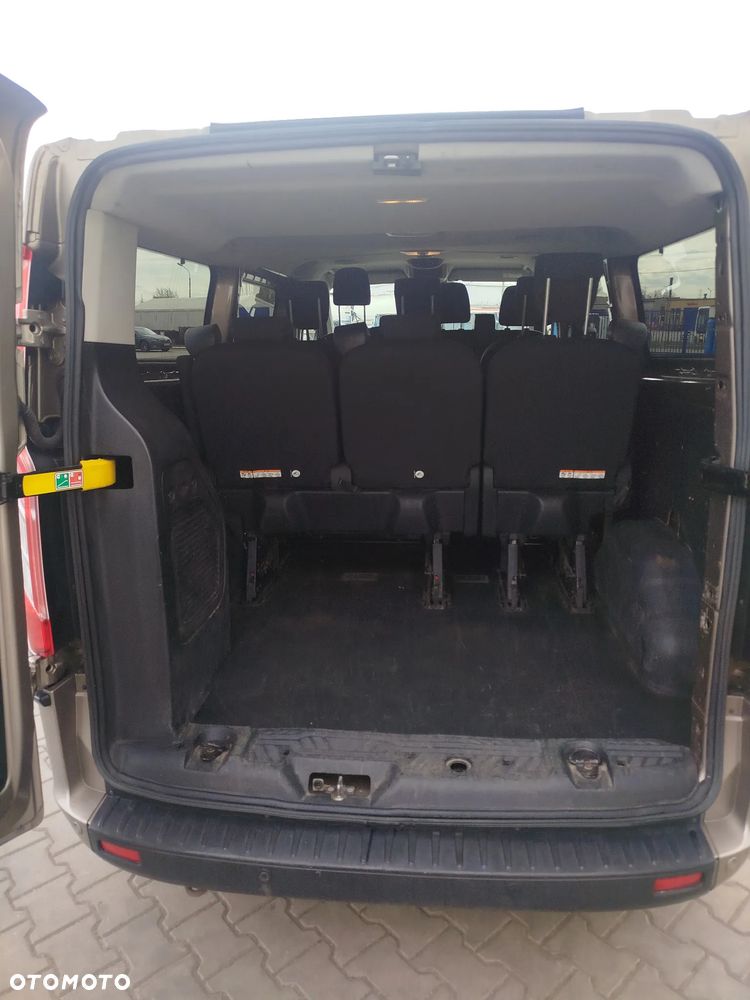 Ford Transit Custom 9 osobowy - 9