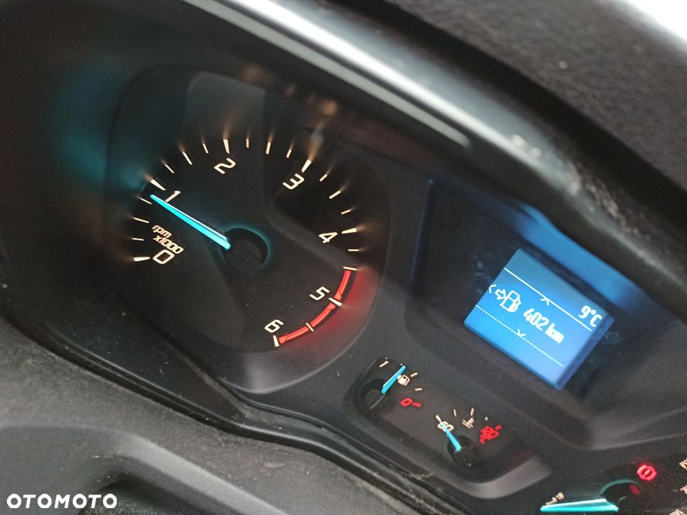 Ford TRANSIT 350 AWD CLIXTAR - 5