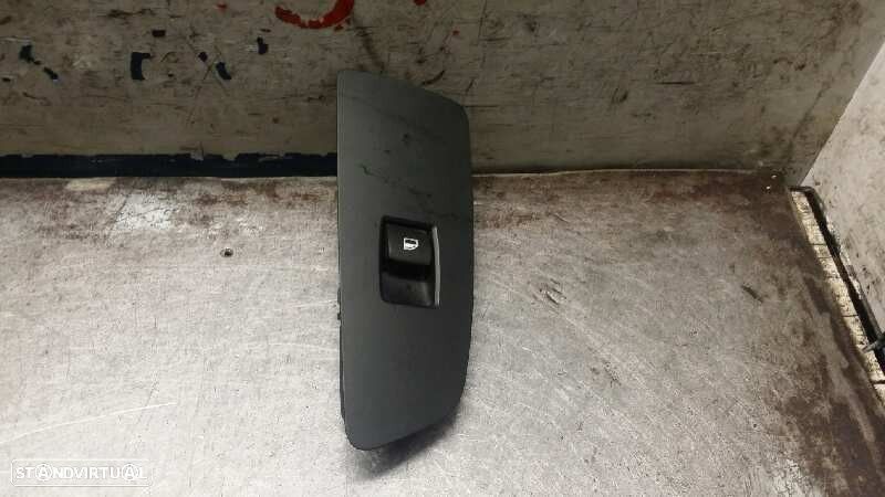 COMANDO ELEVADOR DE VIDRO FRONTAL DIREITO BMW 1 2008 -697024201 - 1