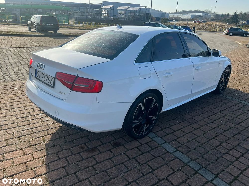 Audi A4 Limousine 2.0 TFSI multitronic S line Sportpaket - 6