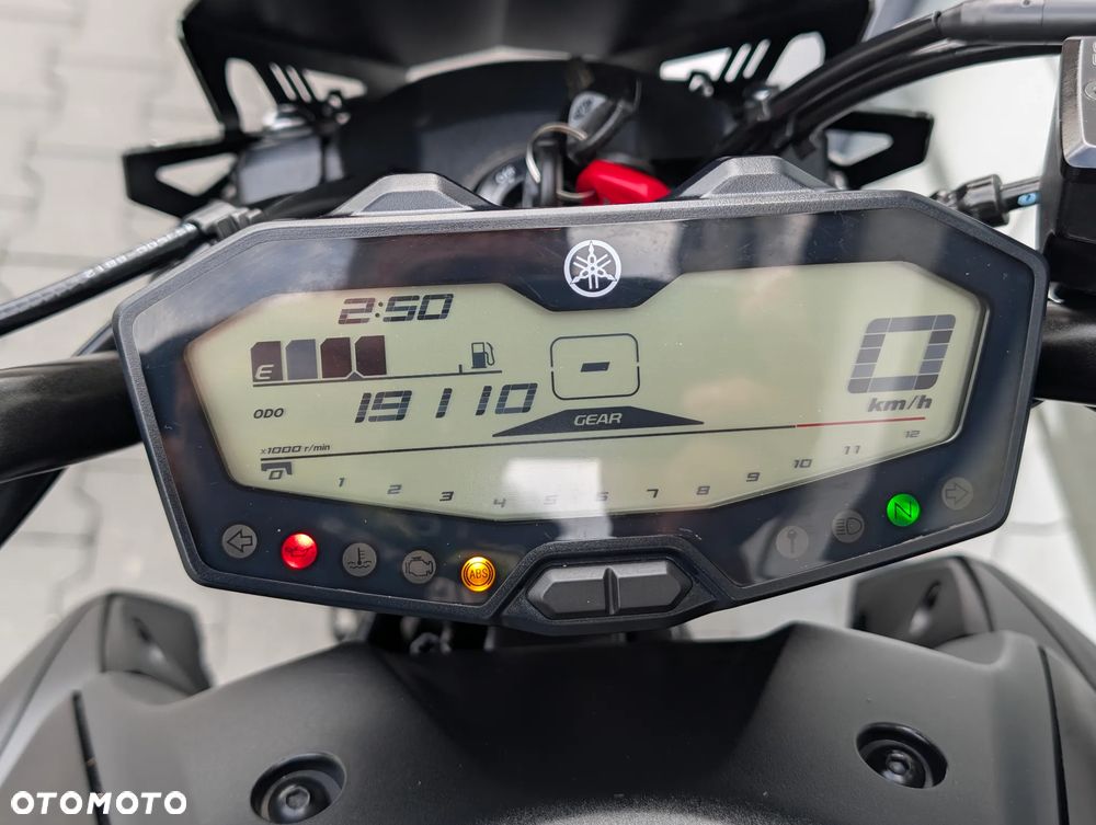 Yamaha MT - 11