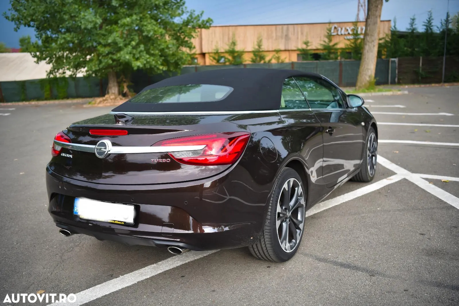 Opel Cascada 1.6 Turbo ECOTEC Start/Stop Cosmo - 11