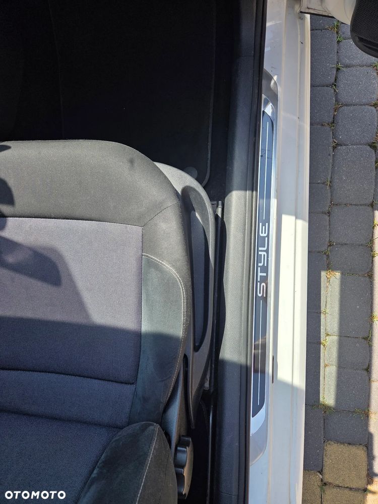 Volkswagen Polo 1.6 TDI DPF Trendline - 19