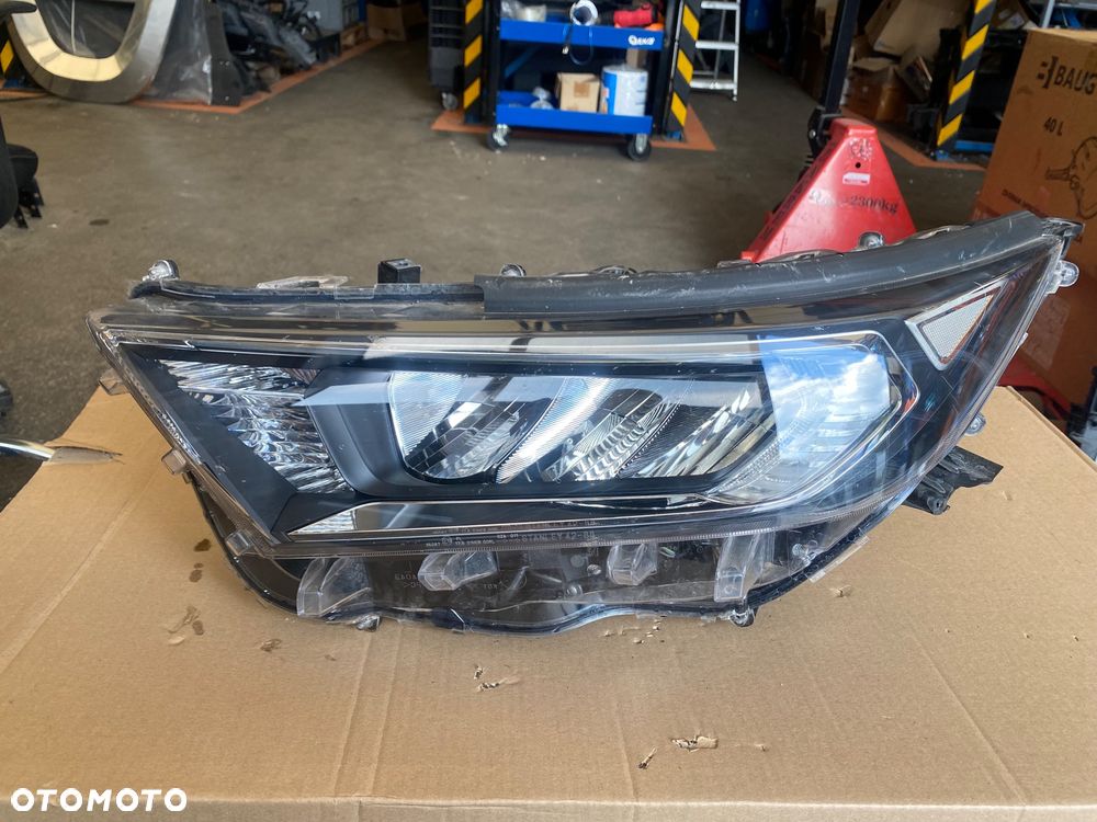TOYOTA RAV-4  V 5 A5 FULL LED LAMPA PRZEDNIA LEWA REFLEKTOR PRZEDNI LEWY PRZÓD EUROPA led Ledowa RAV4 RAV 4 lift  xa50 - 1