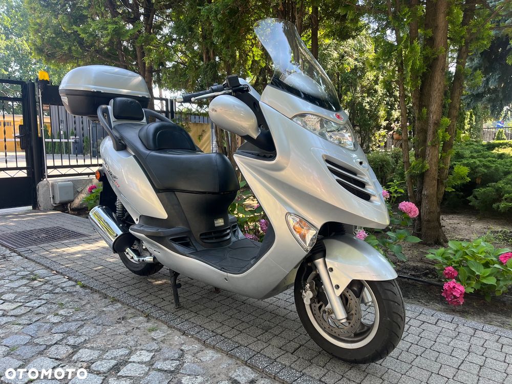 Kymco Grand Dink - 1