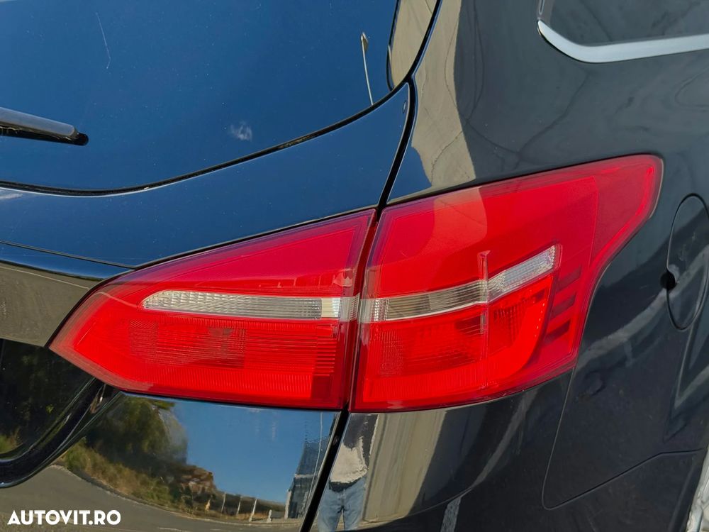 Ford Focus Turnier 1.5 EcoBlue Start-Stopp-System Aut. TITANIUM DESIGN - 26