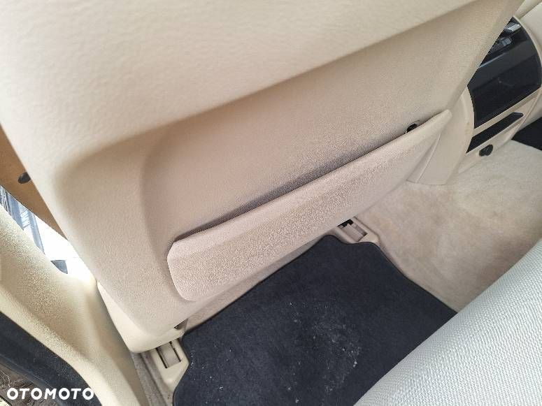 FOTELE KOMPLET LEWY PRAWY GRZANE KANAPA TYŁ BOCZKI BMW F11 EUROPA - 11