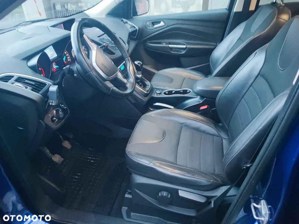 Ford Kuga 2.0 TDCi 4x4 Titanium - 13