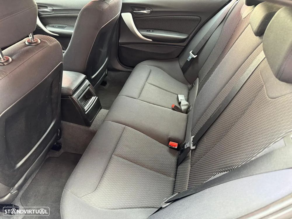 BMW 116 d EDynamics Line Urban - 8