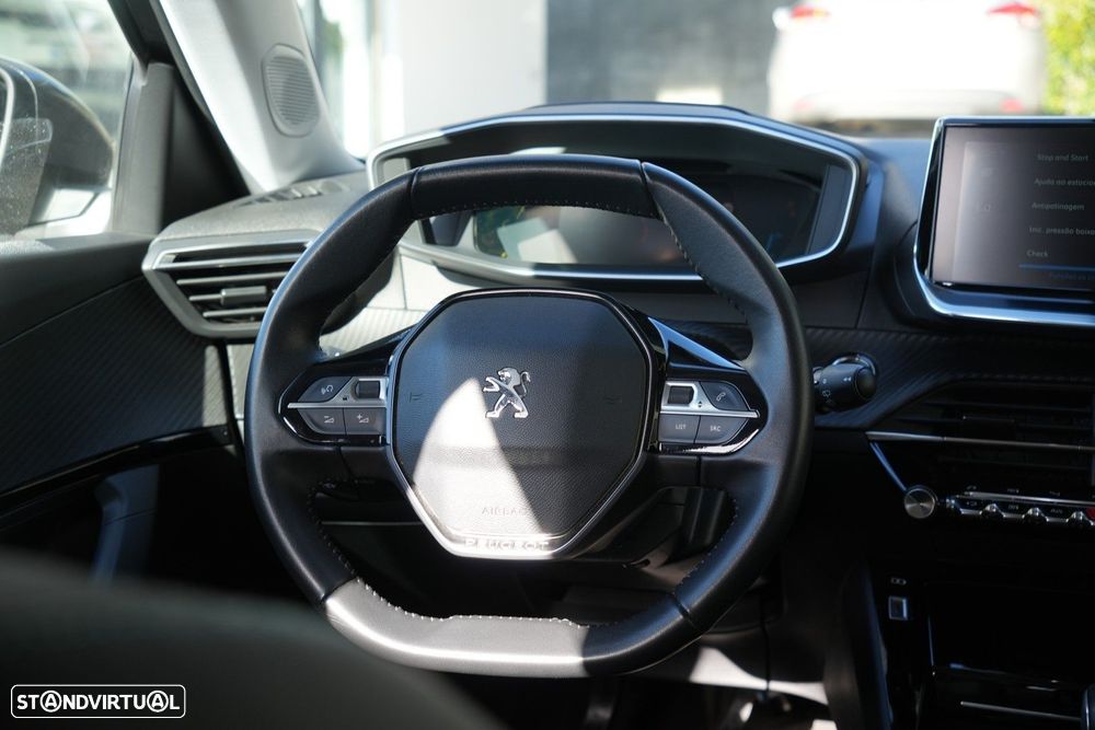 Peugeot 2008 1.2 PureTech Allure Pack - 8
