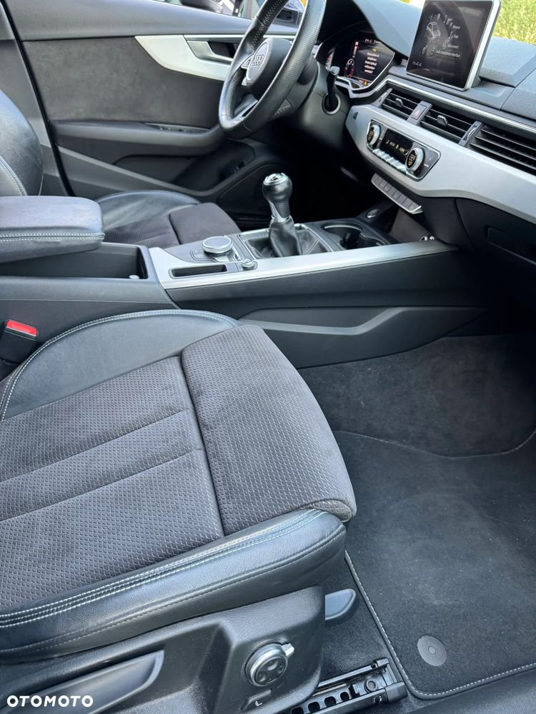 Audi A4 Avant 2.0 TDI DPF S line Sportpaket - 25