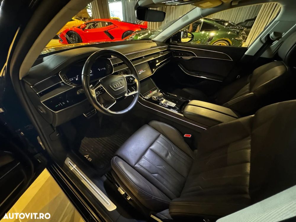 Audi A8 - 5