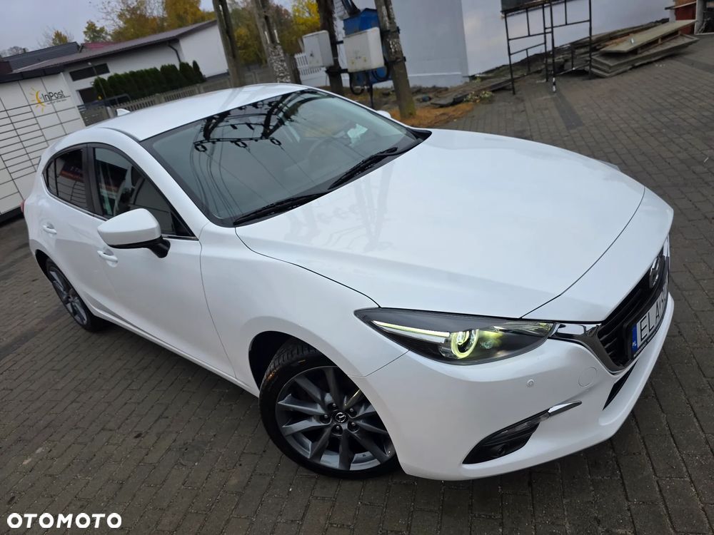 Mazda 3 2017 photo 4