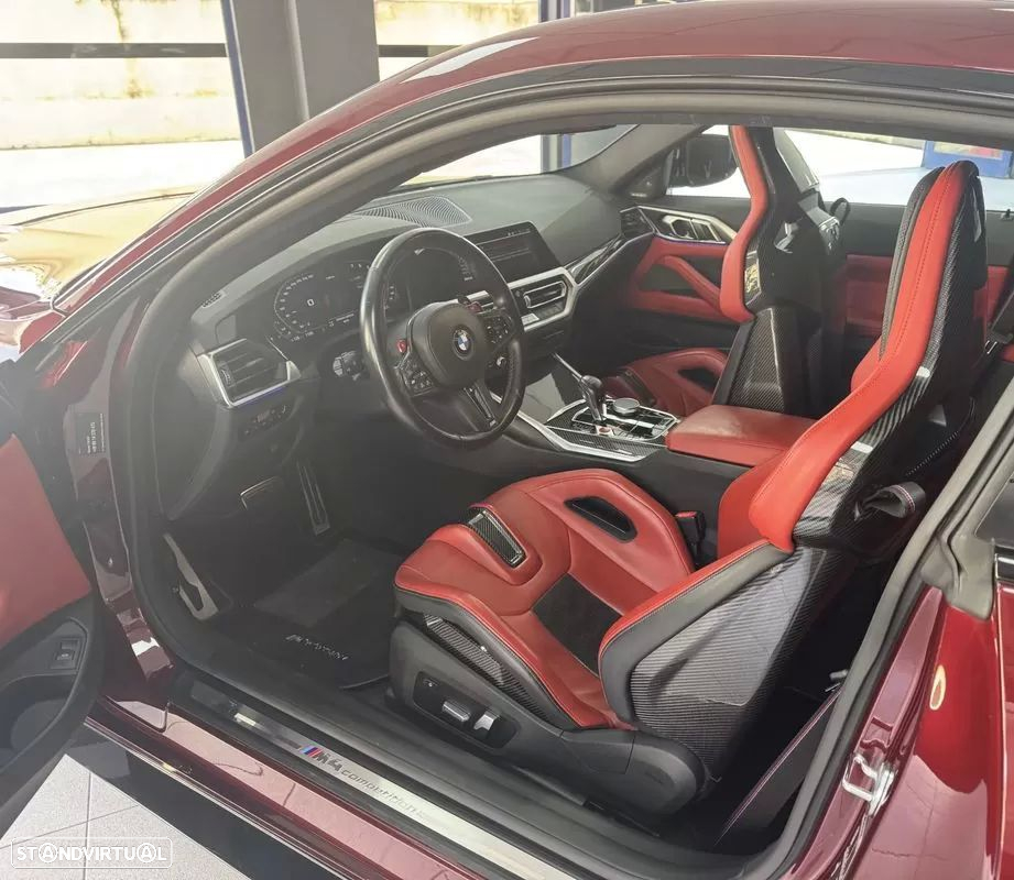 BMW M4 Competition Pack 50 anos M - 19