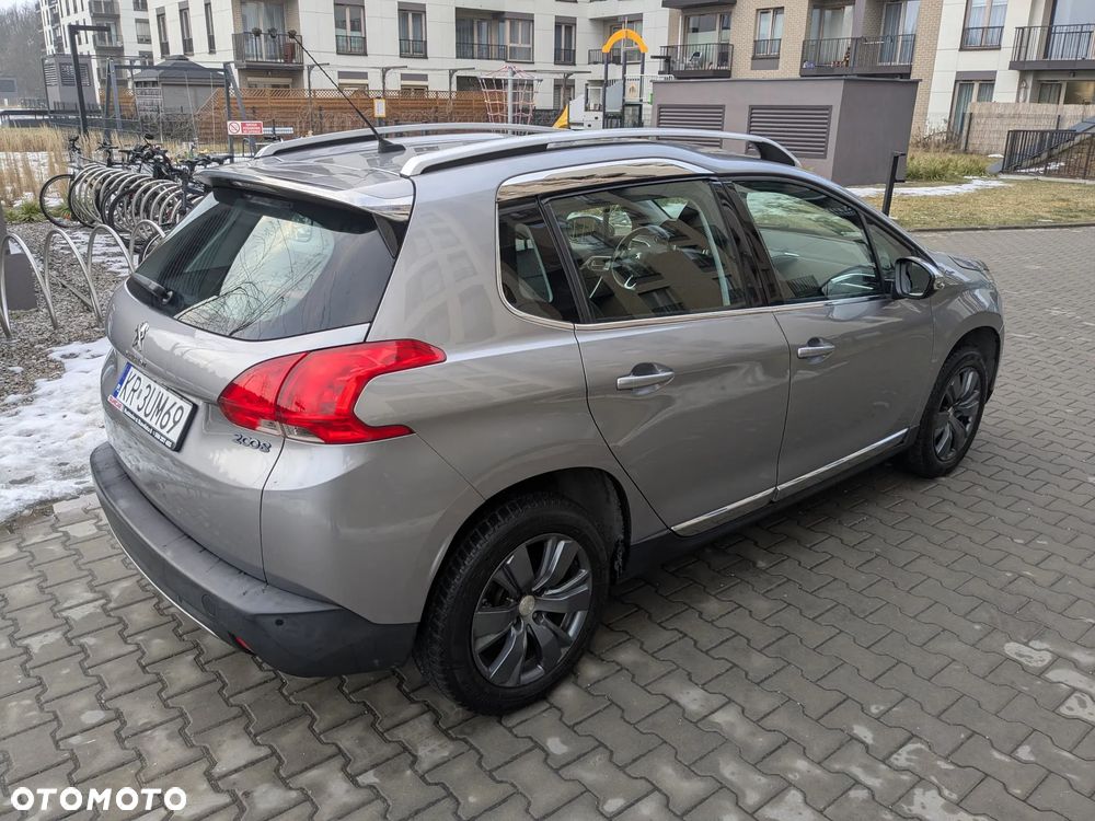Peugeot 2008 - 4