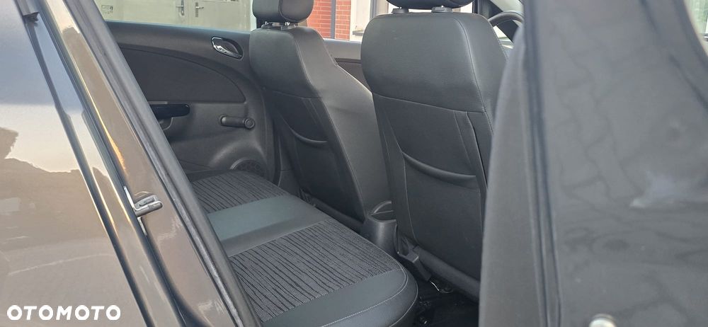 Opel Corsa - 22