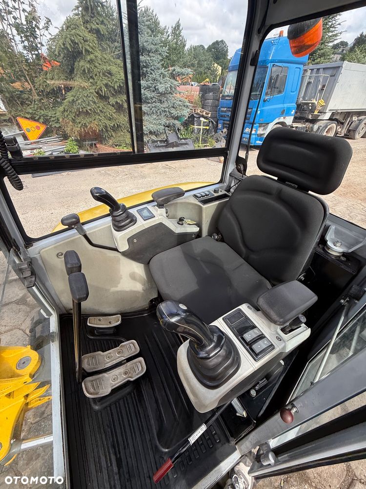 Wacker Neuson EZ 28 - 11