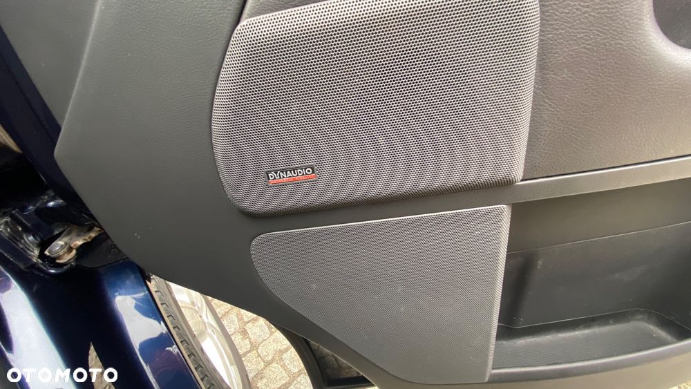 Volkswagen Multivan - 19