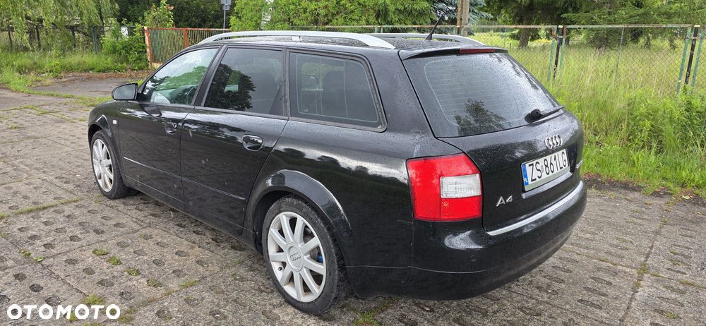 Audi A4 Avant 2.5 TDI - 17