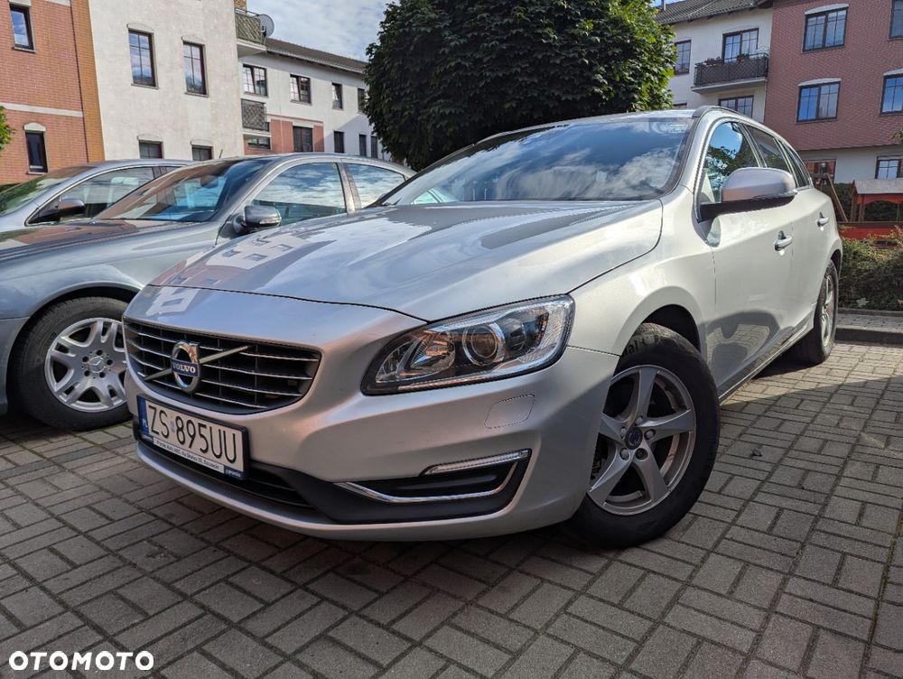 Volvo V60 D3 Momentum - 3