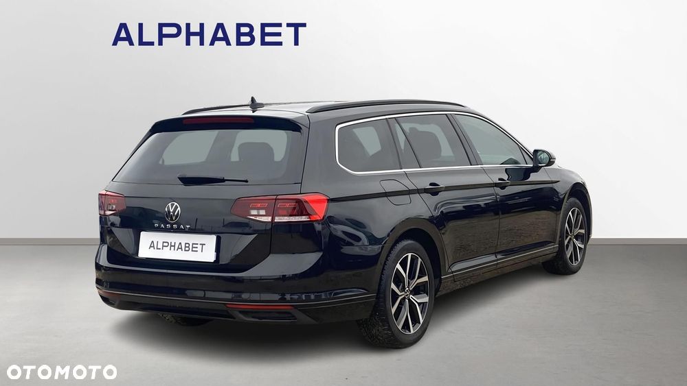 Volkswagen Passat - 5