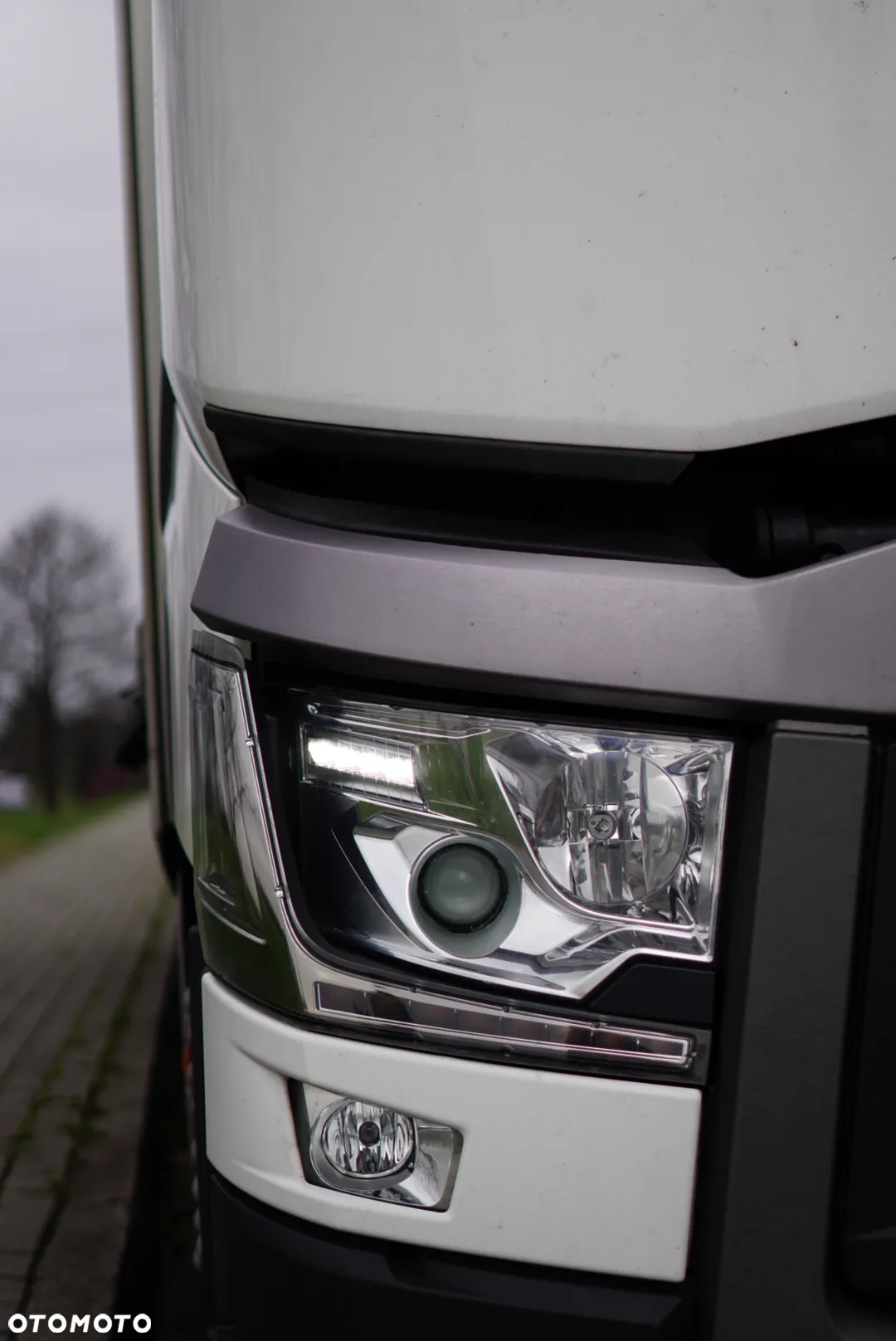 Renault T380 - 5