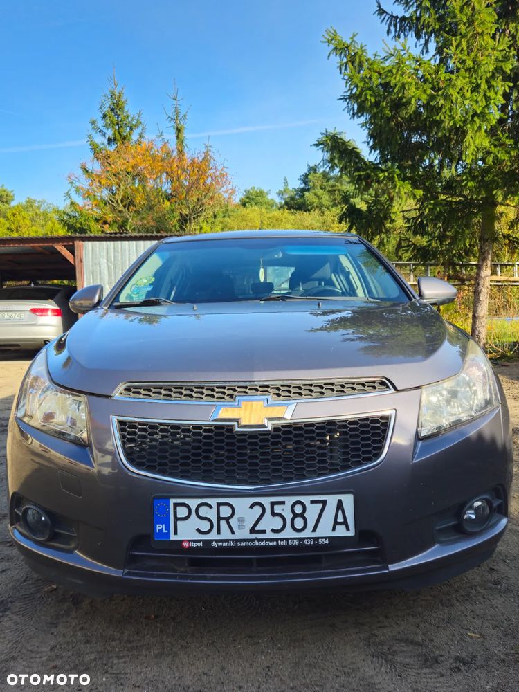 Chevrolet Cruze 1.8 LT - 1