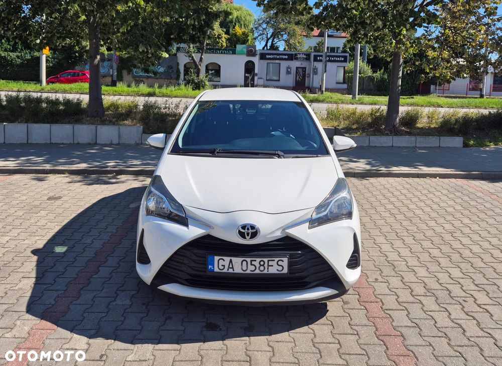 Toyota Yaris 1.5 Premium - 2