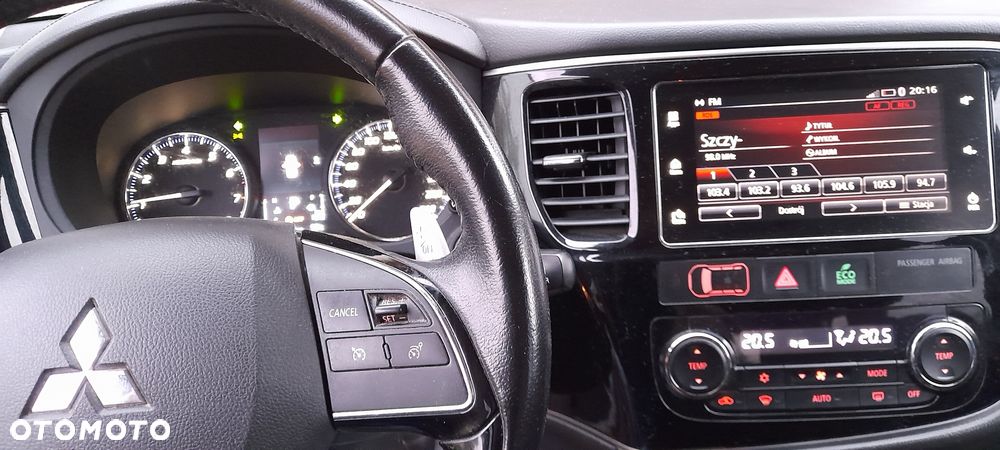 Mitsubishi Outlander - 7