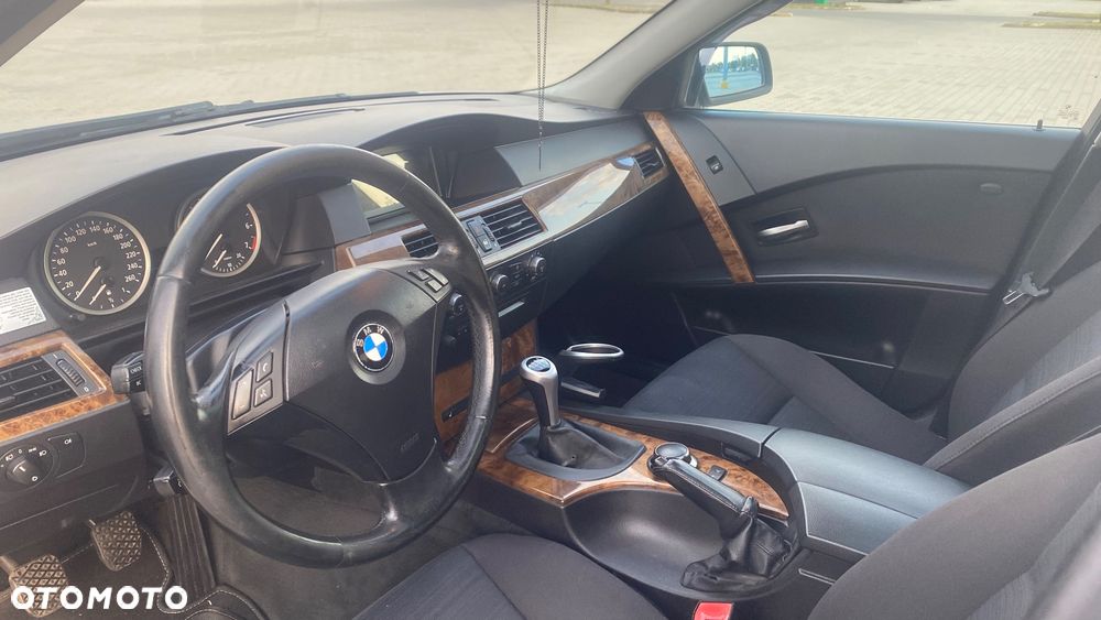 BMW Seria 5 - 10